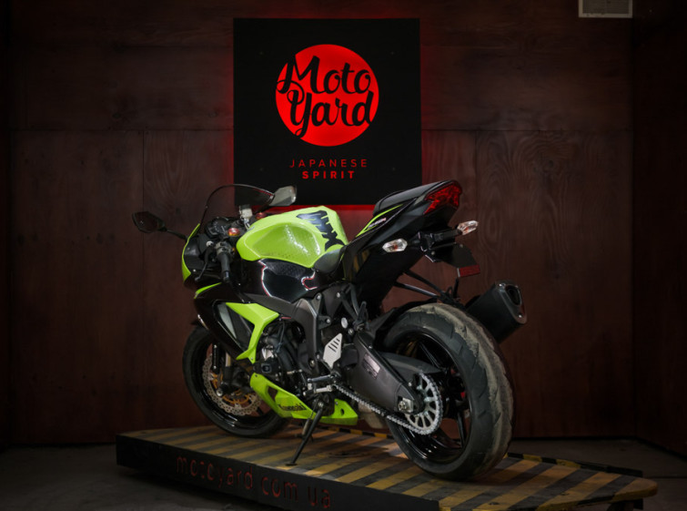 Мотоцикл Kawasaki ZX-6R ABS з пробігом 18449 км