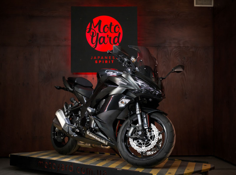 Мотоцикл Kawasaki Ninja 1000 с пробегом 5778 км
