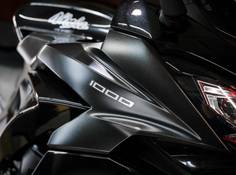 Мотоцикл Kawasaki Ninja 1000 с пробегом 5778 км