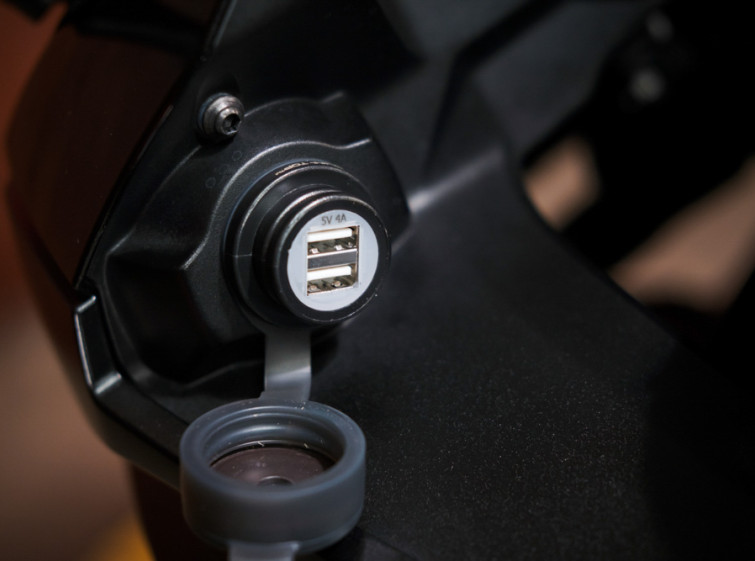 Мотоцикл Kawasaki Ninja 1000 с пробегом 5778 км