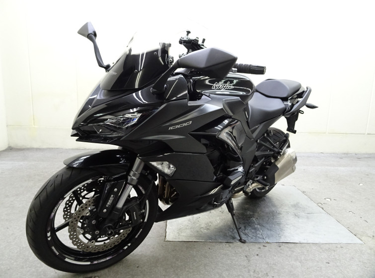 Мотоцикл Kawasaki Ninja 1000 с пробегом 19057 км
