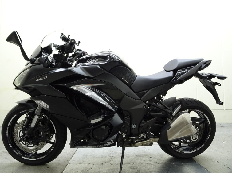 Мотоцикл Kawasaki Ninja 1000 с пробегом 19057 км
