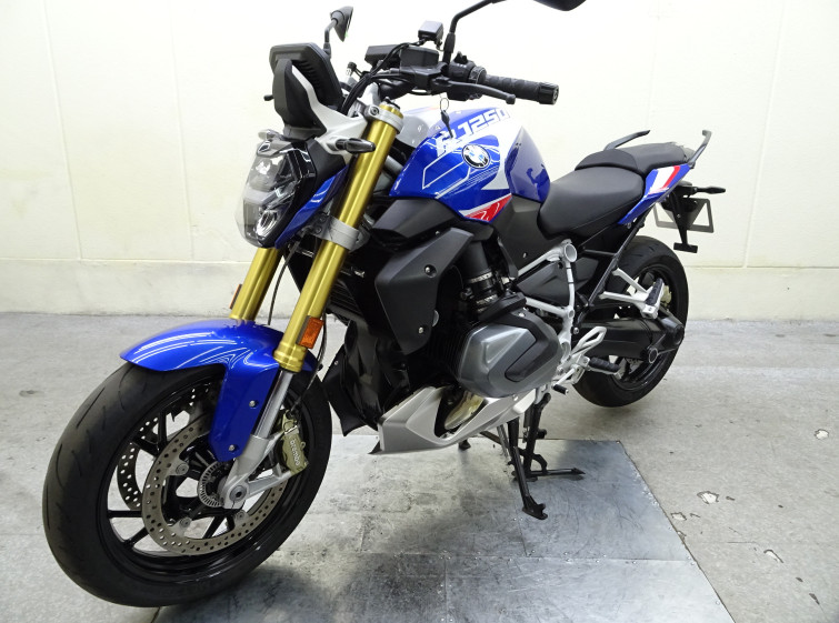 Мотоцикл BMW R1250R с пробегом 8230 км