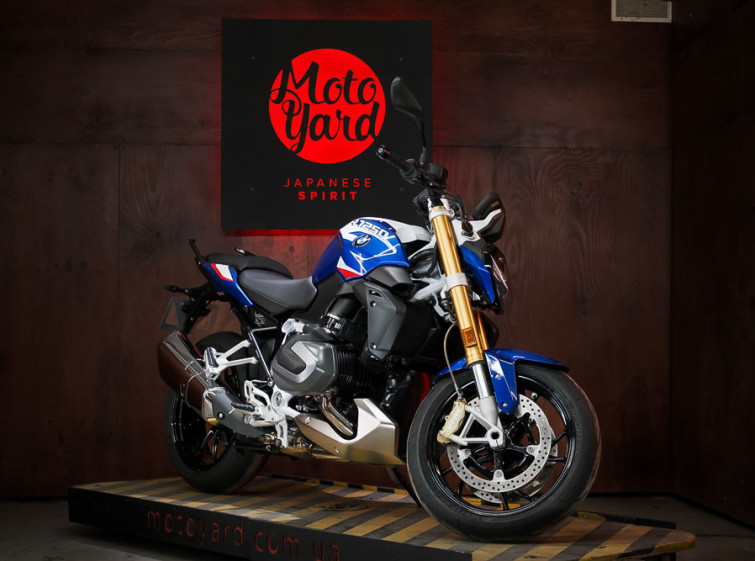 Мотоцикл BMW R1250R с пробегом 8231 км