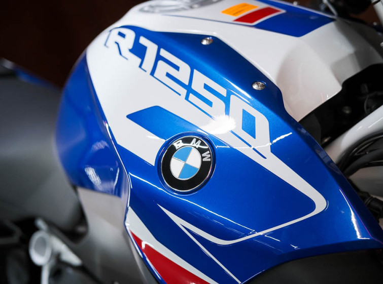 Мотоцикл BMW R1250R с пробегом 8231 км