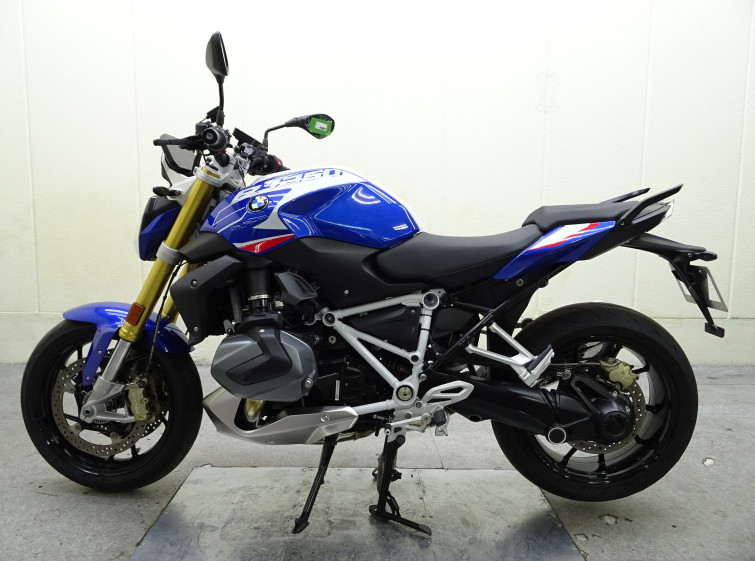 Мотоцикл BMW R1250R с пробегом 8230 км