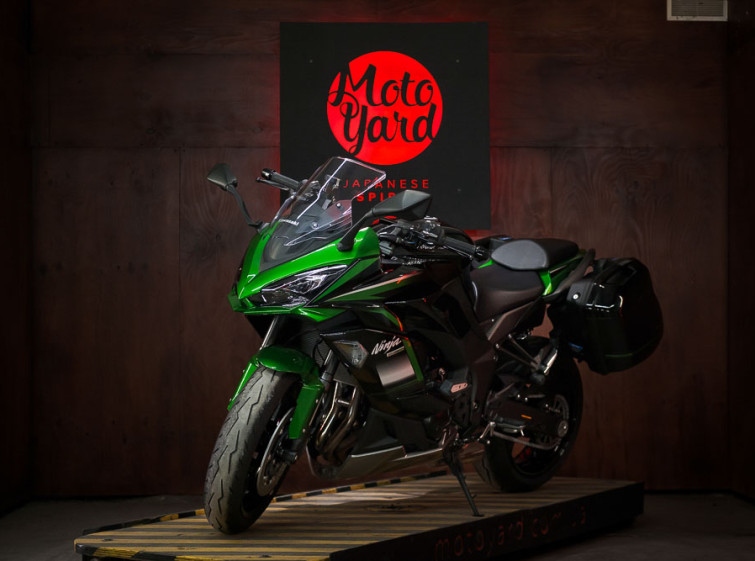Мотоцикл Kawasaki Ninja 1000 с пробегом 9181 км