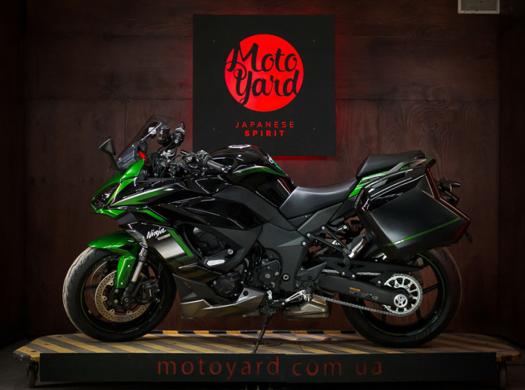 Мотоцикл Kawasaki Ninja 1000 с пробегом 9181 км