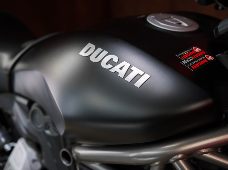 Мотоцикл Ducati X Diavel з пробігом 14989 км