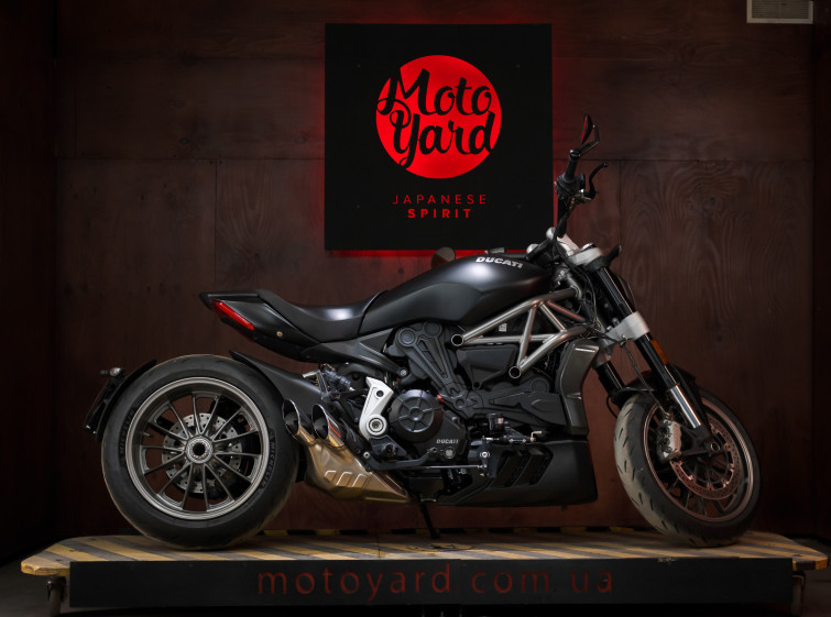 Мотоцикл Ducati X Diavel з пробігом 14989 км