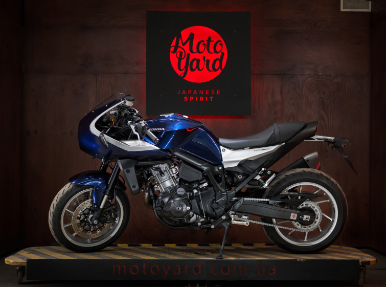 Мотоцикл Honda Hawk 11 с пробегом 10368 км