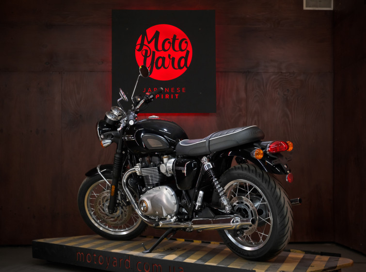 Мотоцикл Triumph Bonneville 120 з пробігом 1122 км