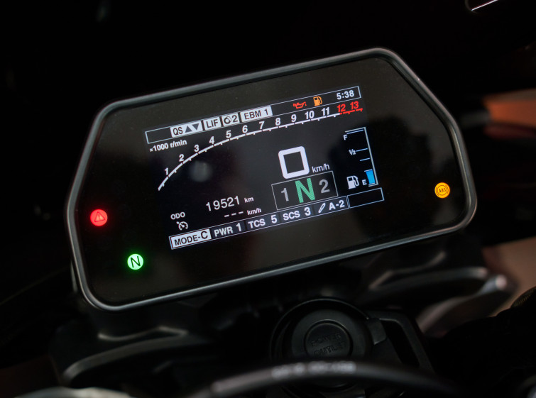 Мотоцикл Yamaha MT-10 з пробігом 19521 км