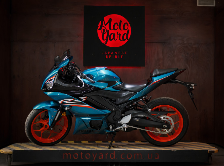 Мотоцикл Yamaha YZF-R3 с пробегом 15426 км