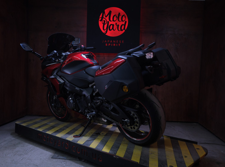 Мотоцикл SUZUKI GSX-S1000GT з пробігом 4942 км