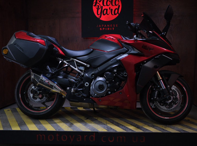Мотоцикл SUZUKI GSX-S1000GT з пробігом 4942 км
