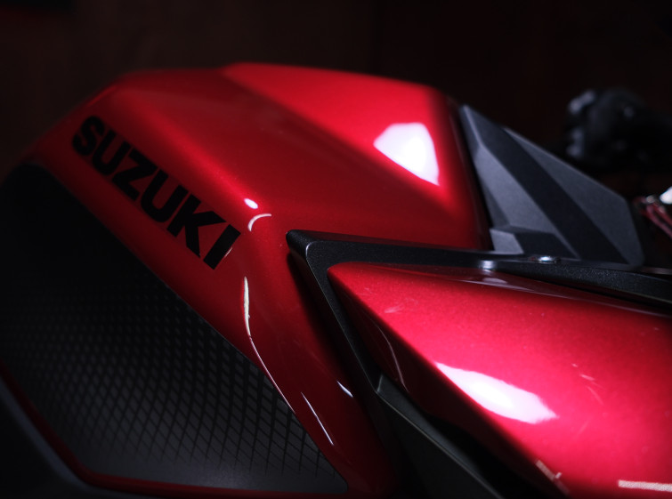 Мотоцикл SUZUKI GSX-S1000GT з пробігом 4942 км