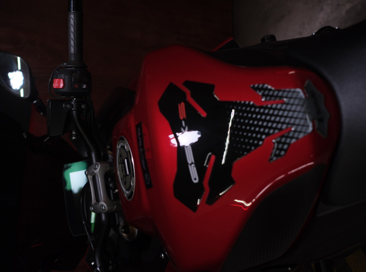 Мотоцикл SUZUKI GSX-S1000GT з пробігом 4942 км