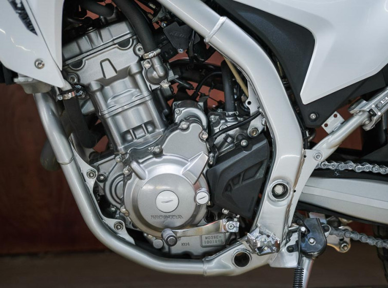 Мотоцикл Honda CRF250L с пробегом 16804 км