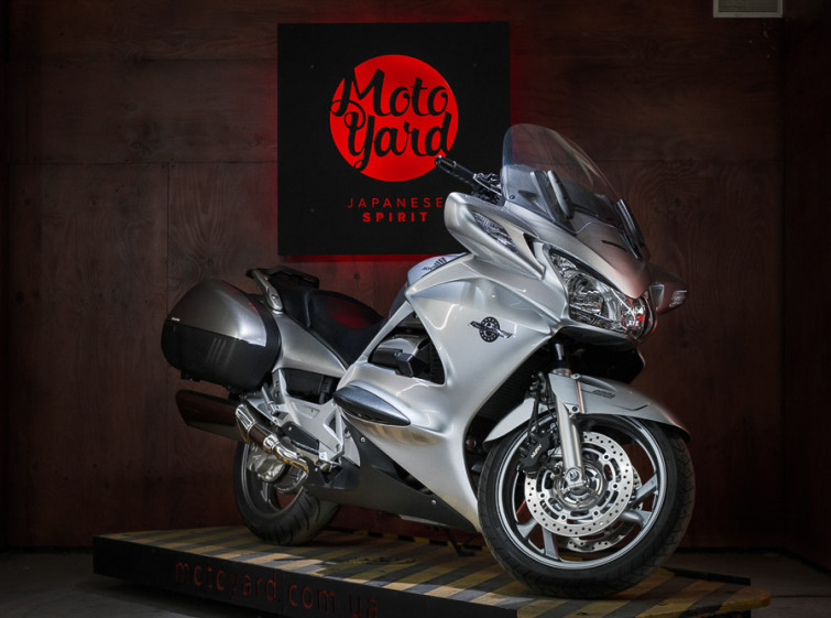 Мотоцикл Honda ST1300 Pan European ABS с пробегом 8298 миль