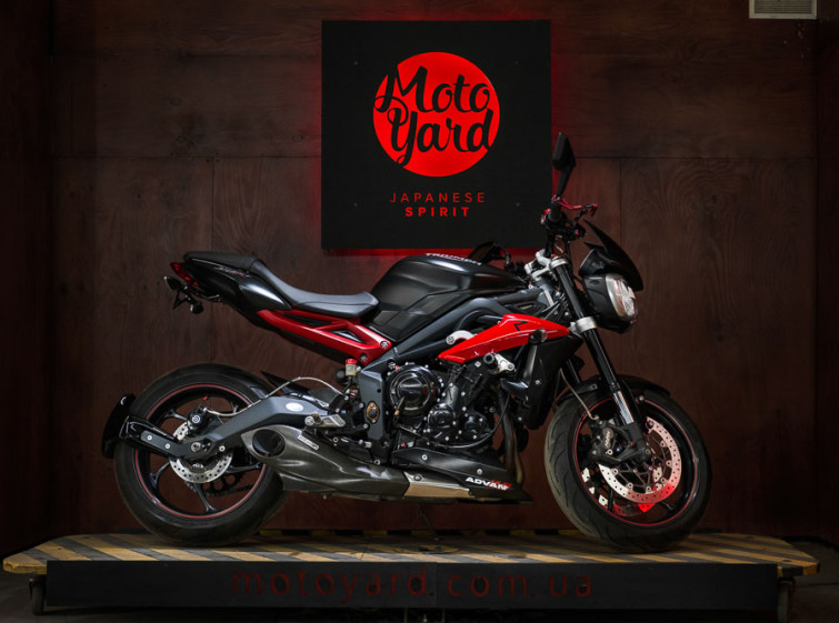 Мотоцикл Triumph Street Triple R ABS с пробегом 19143 км