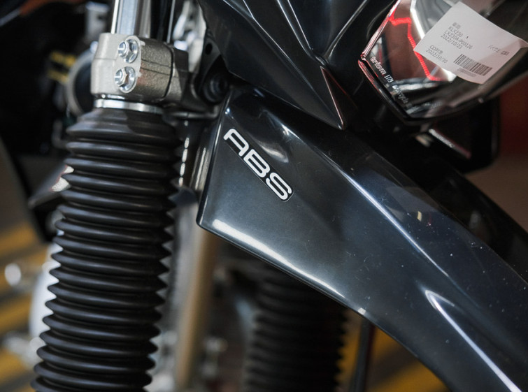 Мотоцикл Kawasaki KLX230 с пробегом 1098 км