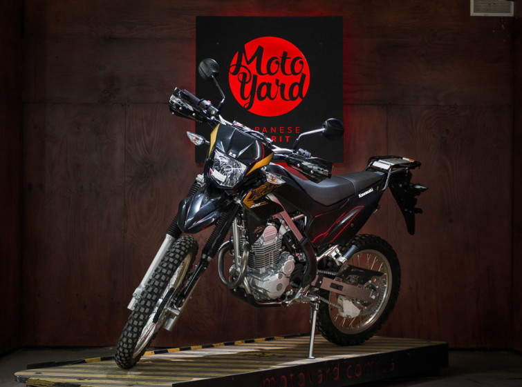 Мотоцикл Kawasaki KLX230 с пробегом 1098 км