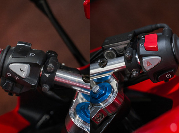 Мотоцикл Honda CBR400R ABS с пробегом 13886 км