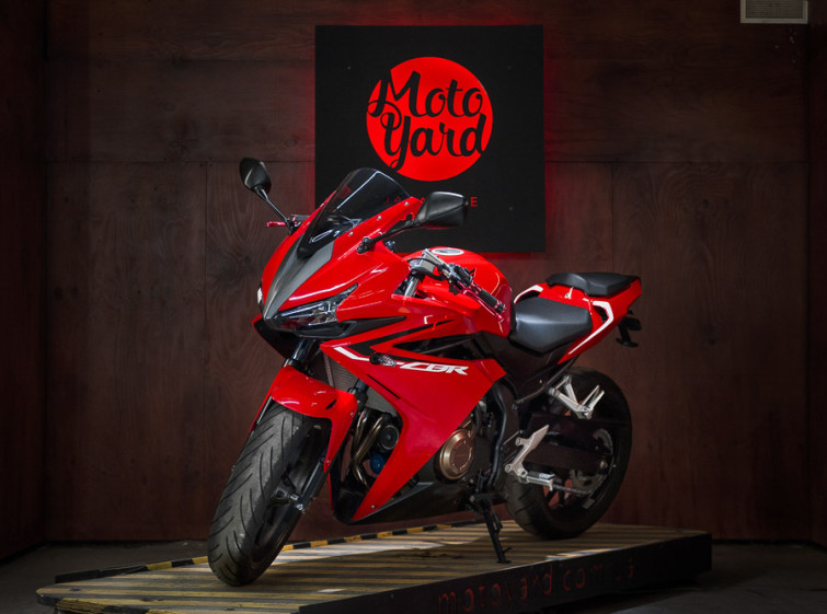 Мотоцикл Honda CBR400R ABS с пробегом 13886 км