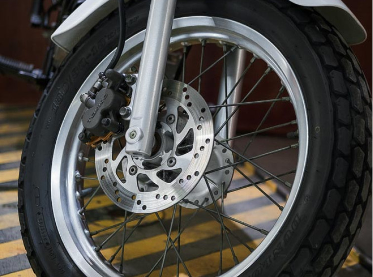 Мотоцикл Suzuki Van Van 200 с пробегом 17000км