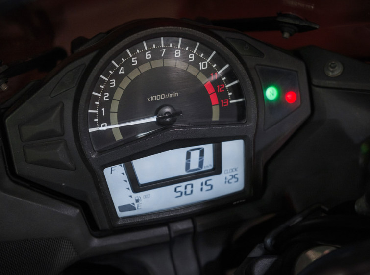 Мотоцикл Kawasaki Ninja 400 с пробегом 5015 км