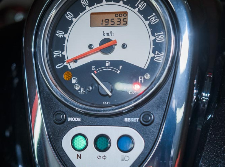 Мотоцикл Kawasaki Vulcan 900 Classic с пробегом 19535 км