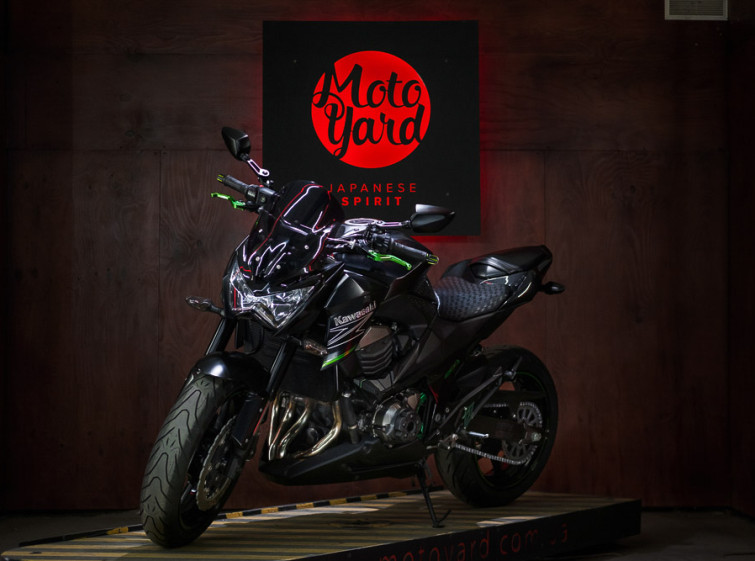 Мотоцикл Kawasaki Z800 с пробегом 17700 км