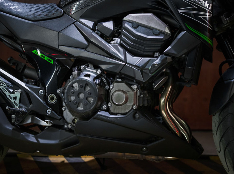 Мотоцикл Kawasaki Z800 с пробегом 17700 км