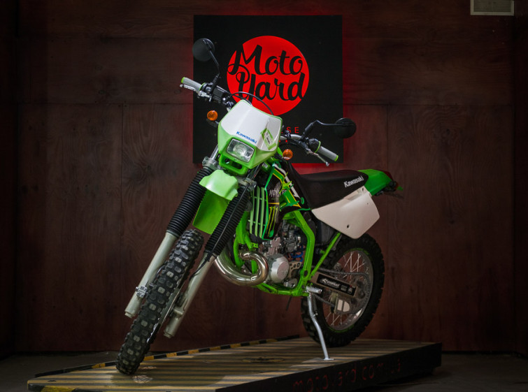 Мотоцикл Kawasaki KDX220SR з пробігом 3596 км