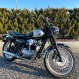 Мотоцикл Kawasaki W650 с пробегом 28000 км