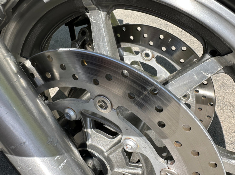 Мотоцикл Yamaha Drag Star 1100 с пробегом 8976 миль