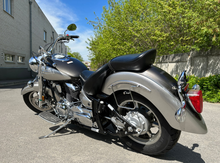 Мотоцикл Yamaha Drag Star 1100 с пробегом 8976 миль
