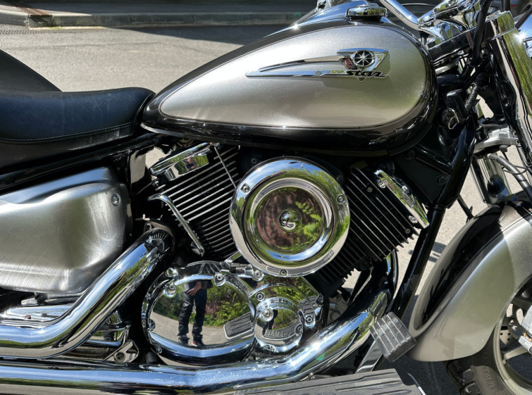 Мотоцикл Yamaha Drag Star 1100 с пробегом 8976 миль