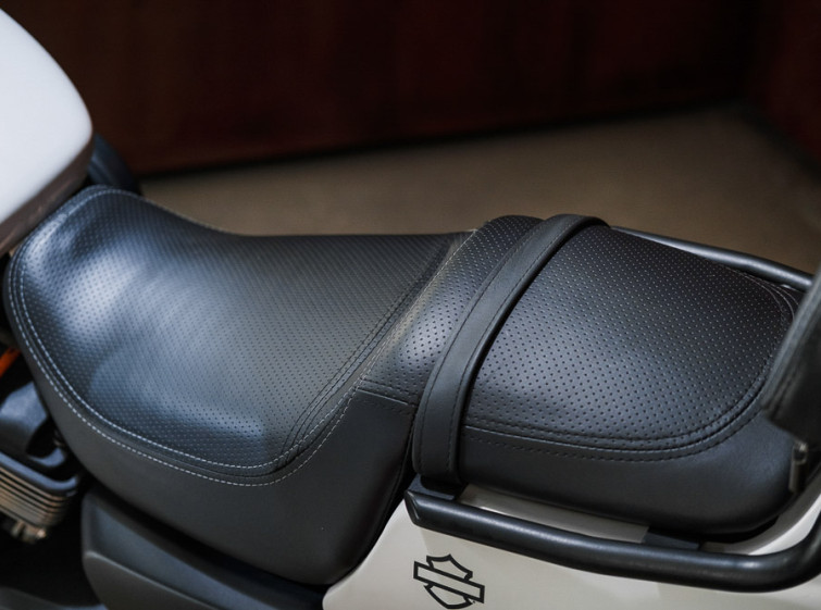 Мотоцикл Harley-Davidson XG750 Street Rod ABS с пробегом 8166 км