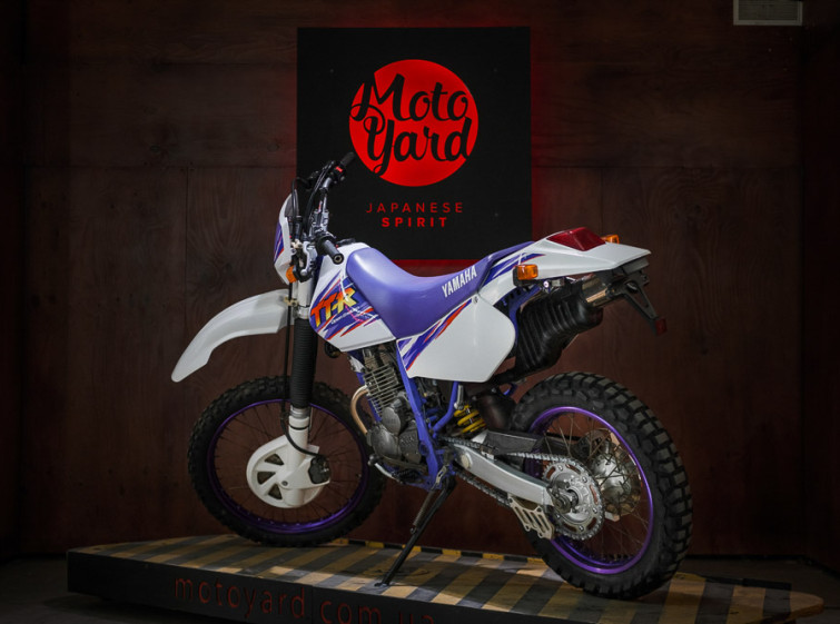 Мотоцикл Yamaha TTR250R з пробігом 2732 км