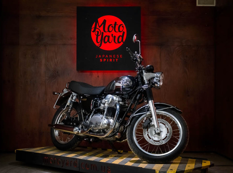 Мотоцикл Kawasaki W650 Состояние нового с пробегом 23375 км