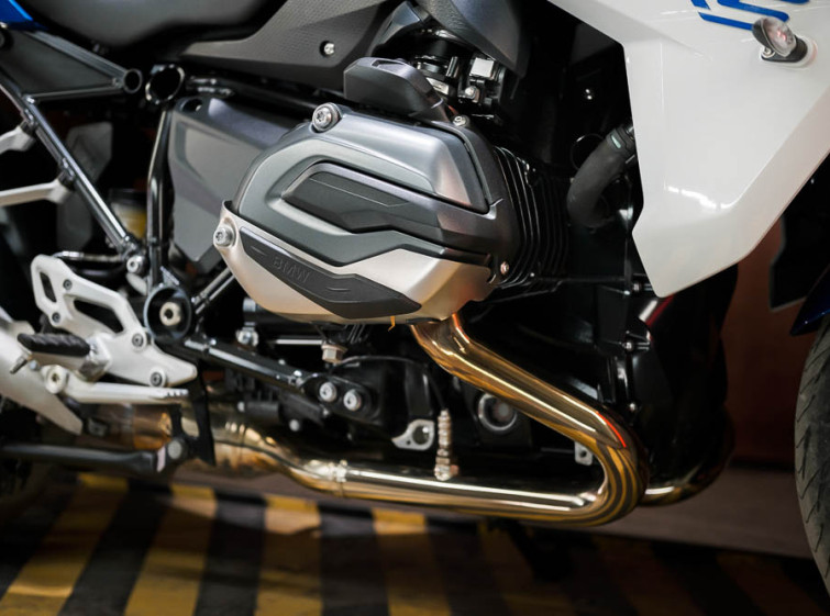 Мотоцикл BMW R1200RS ABS Traction з пробігом 31198 км