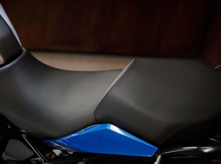 Мотоцикл BMW R1200RS ABS Traction з пробігом 31198 км