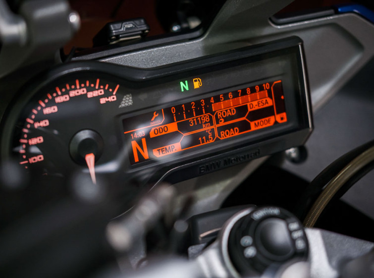 Мотоцикл BMW R1200RS ABS Traction з пробігом 31198 км