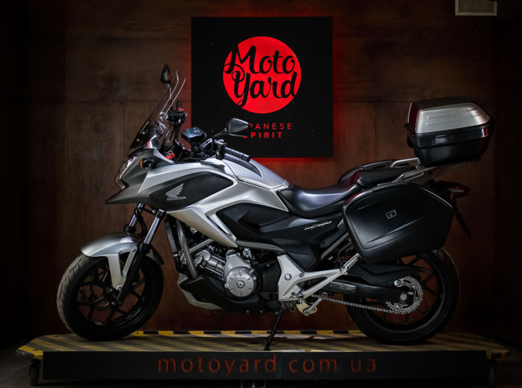 Мотоцикл Honda NC700X Автомат ABS с пробегом 12777 км