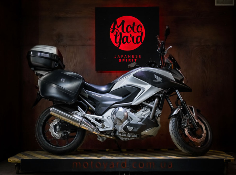 Мотоцикл Honda NC700X Автомат ABS с пробегом 12777 км
