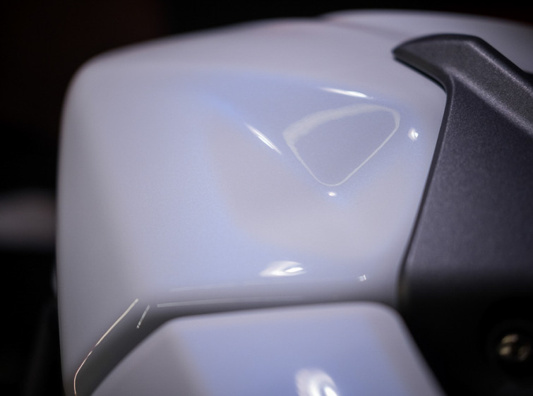 Мотоцикл Suzuki GSR 750 с пробегом 17758 км