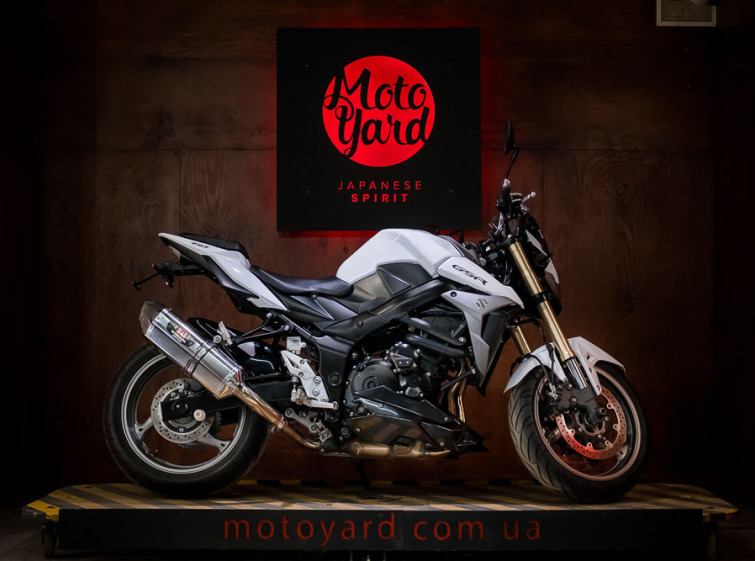 Мотоцикл Suzuki GSR 750 с пробегом 17758 км