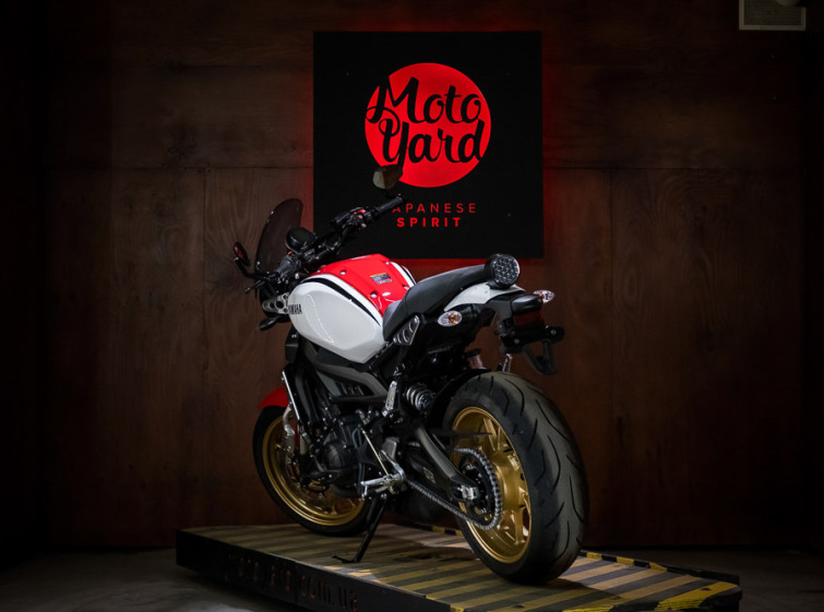 Мотоцикл Yamaha XSR900 ABS Traction Состояние нового Юбилейная версия с пробегом 3340 км